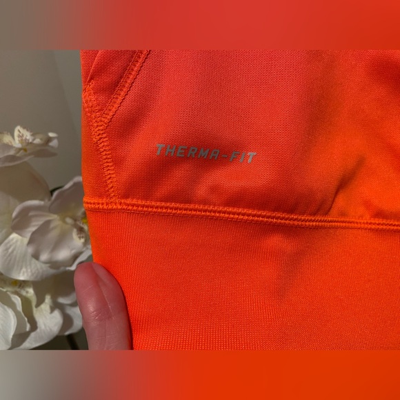 Nike Therma Fit Hoodie - Picture 2 of 7